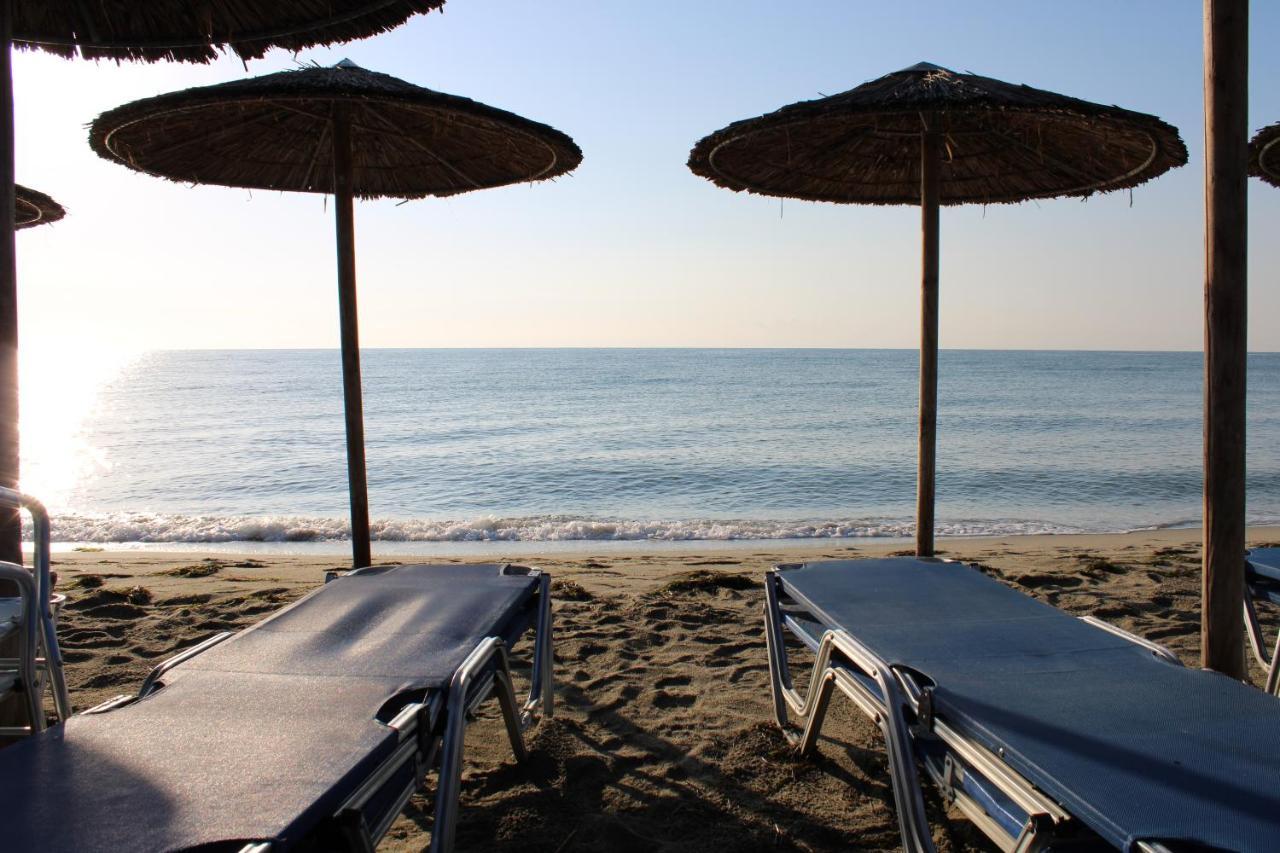 Olympic Beach Rooms Luaran gambar