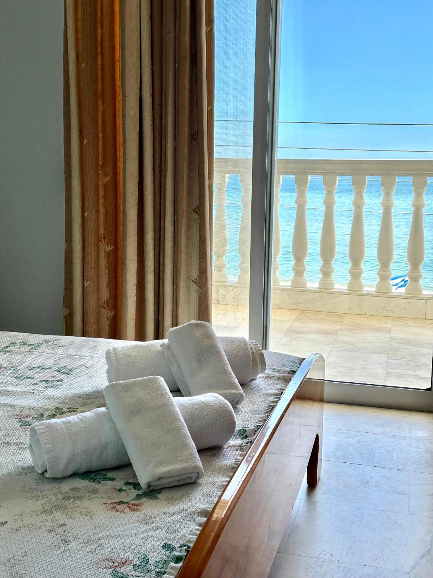 Olympic Beach Rooms Luaran gambar