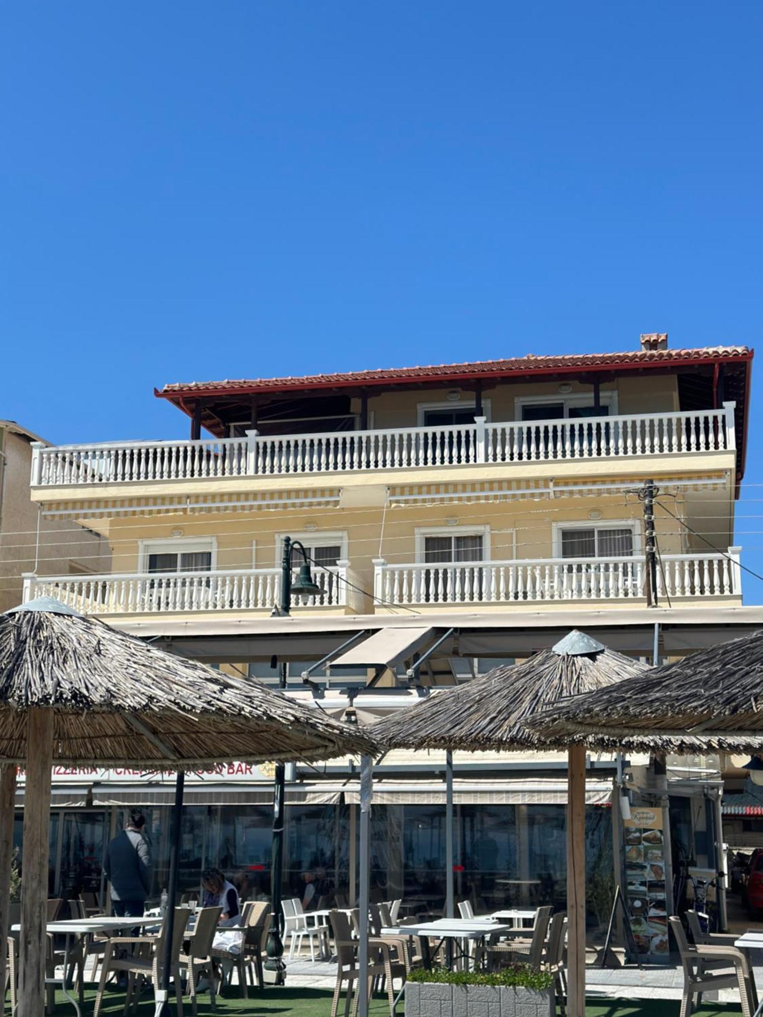 Olympic Beach Rooms Luaran gambar
