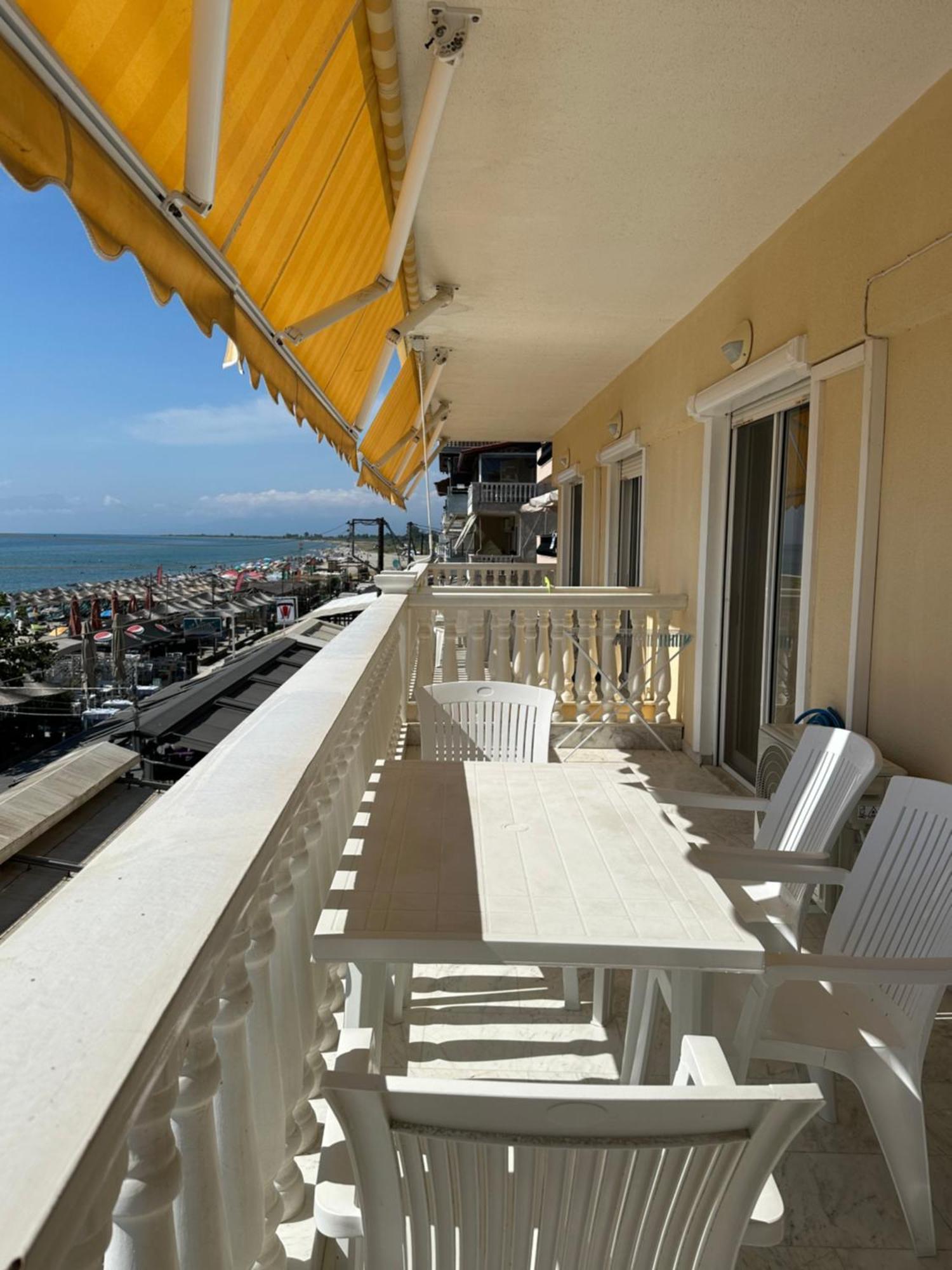Olympic Beach Rooms Luaran gambar